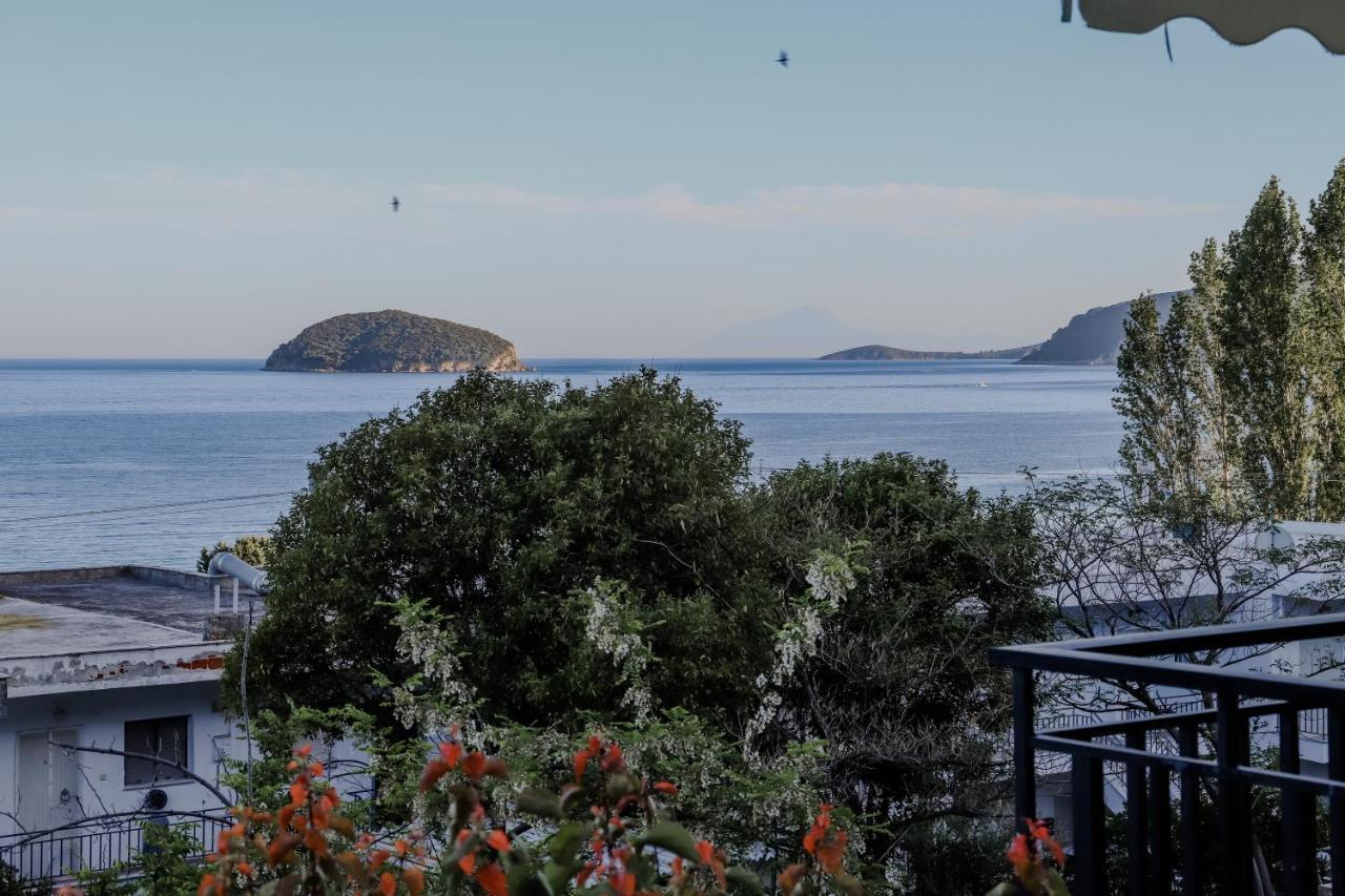 Sunrise Apartment PalaiónTsiflíkion Εξωτερικό φωτογραφία