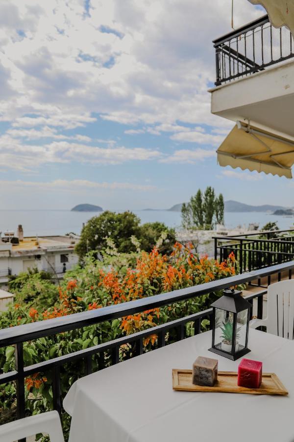 Sunrise Apartment PalaiónTsiflíkion Εξωτερικό φωτογραφία